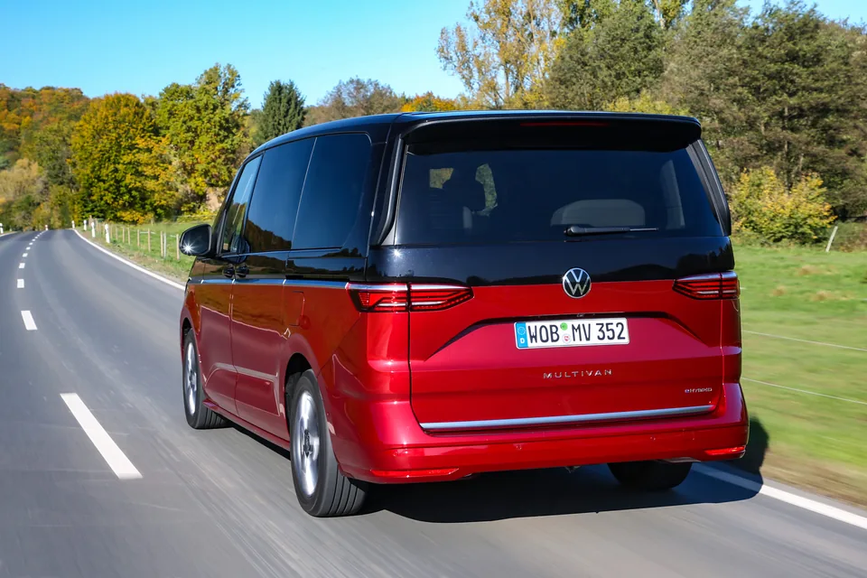 South Africa's PHEV Sales Soar as Plug-in Hybrids Dominate Market - image 2