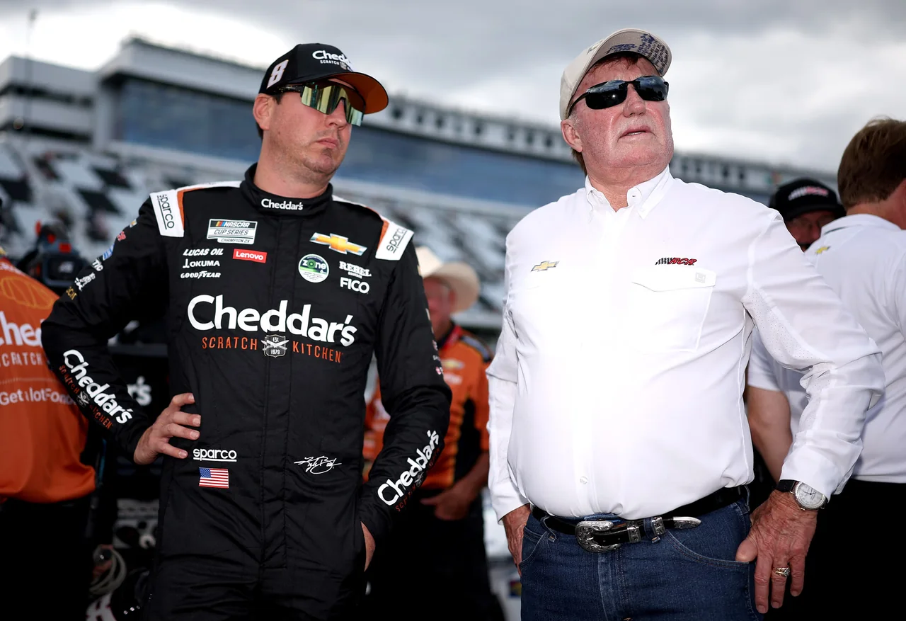Busch to Return to RCR in 2027