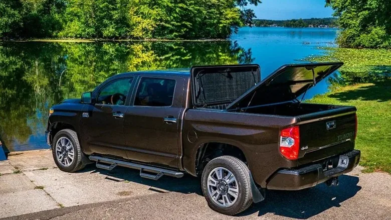 Tonneau Covers and Tool Boxes: A Trade-Off for Pickup Truck Drivers - image 2