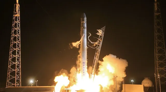 SpaceX Readies for Public Listing Amid Financial Struggles