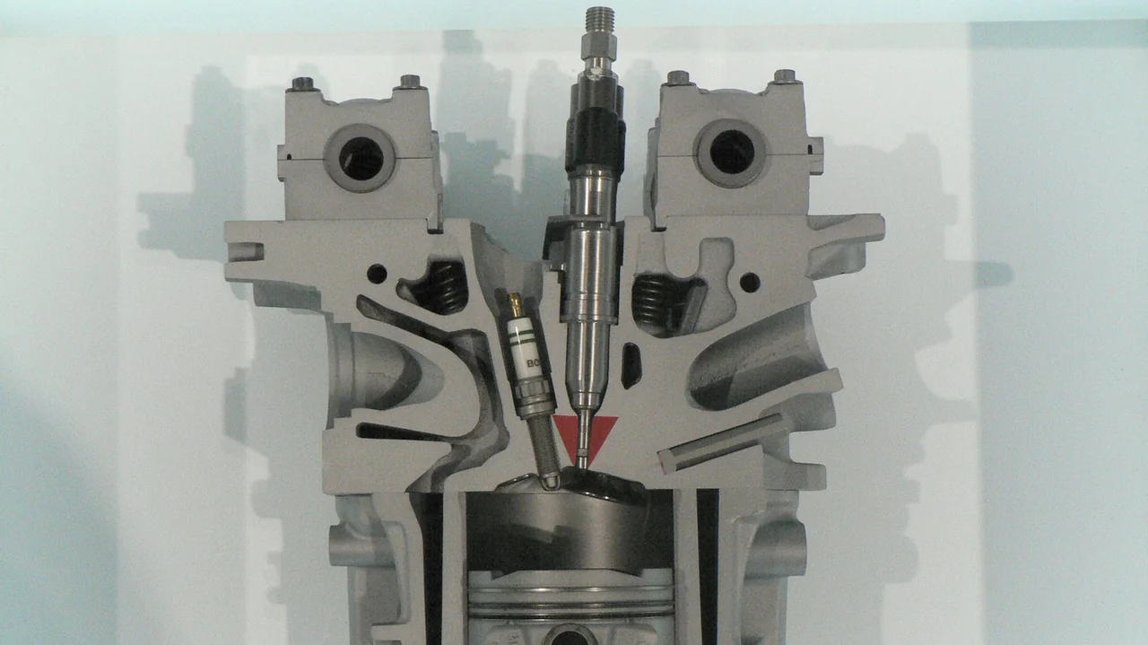 Direct Injection Revolutionizes Gasoline Engines