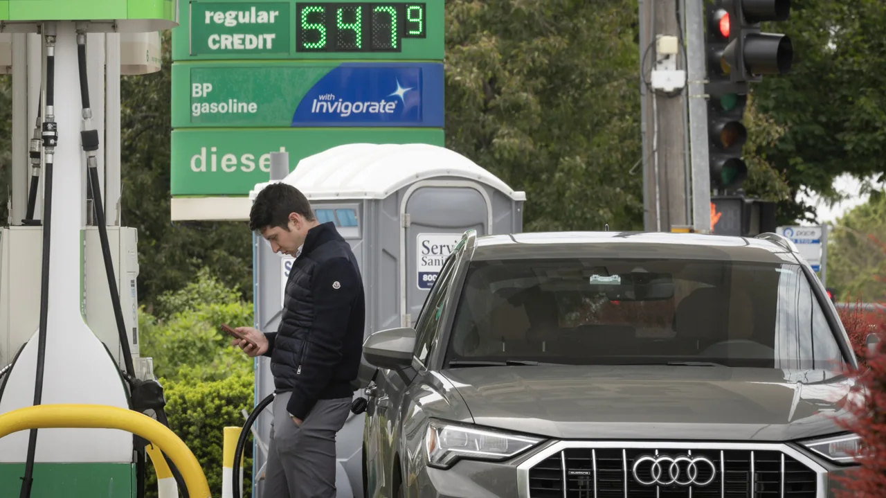 California Leads the Way in Banning Toxic Fuel Additive MTBE