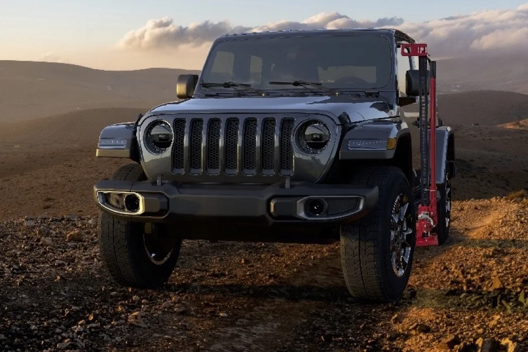 Heavy-Duty Farm Jacks Revolutionize Trailer and Equipment Handling