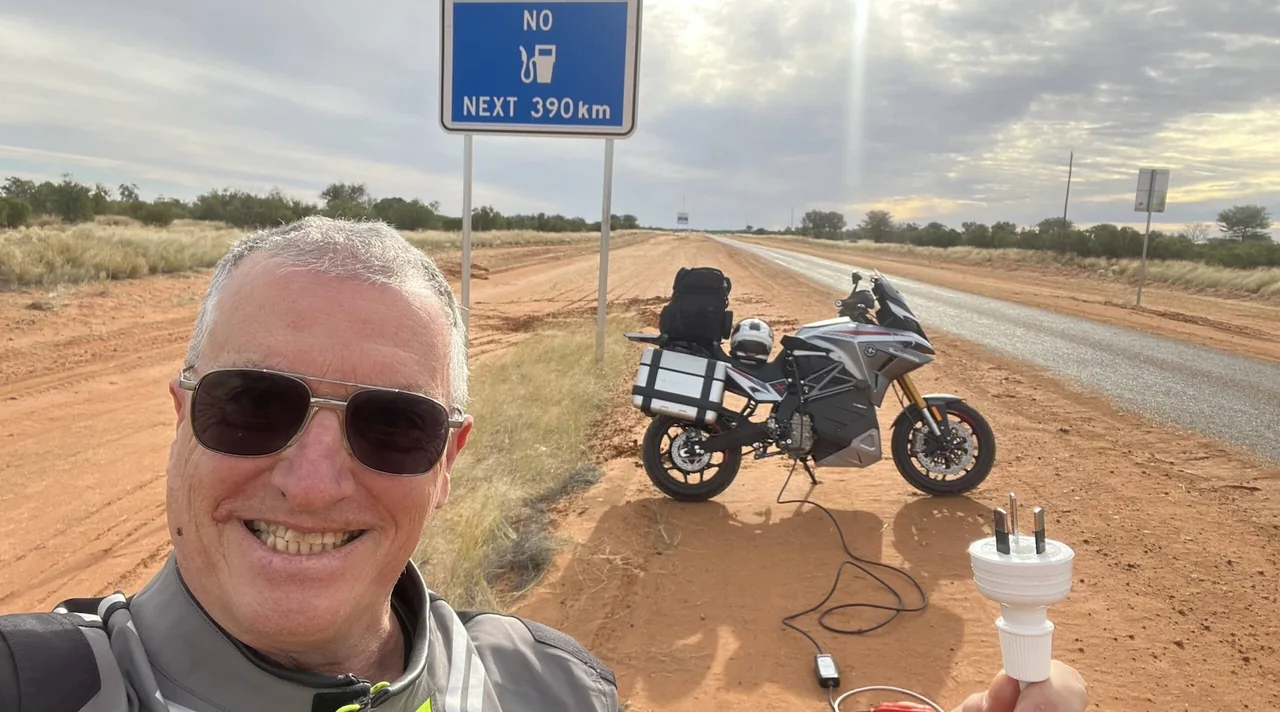 Electric Motorcyclist to Embark on Record-Breaking Journey Around Australia