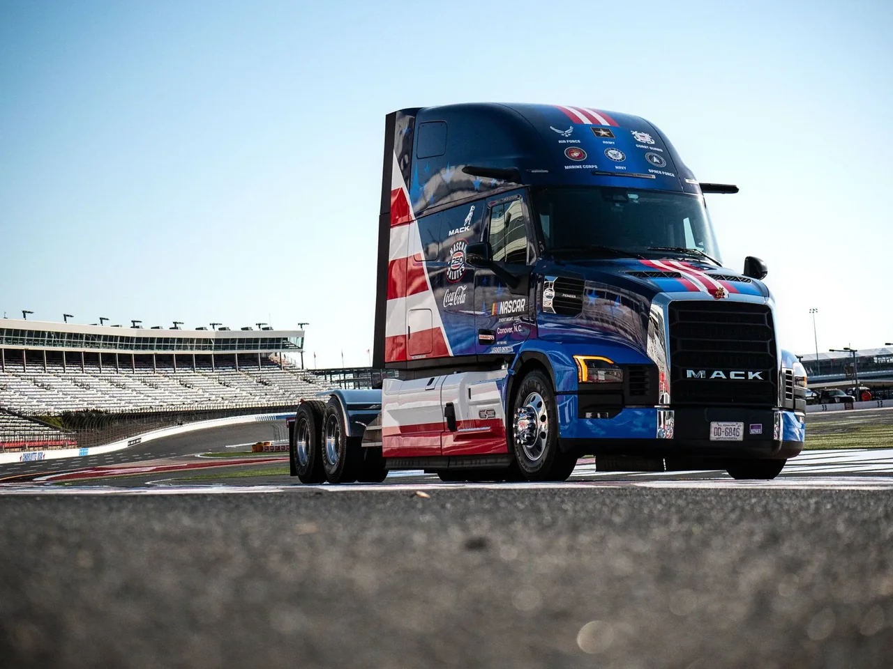 Mack Trucks Unveils Patriotic NASCAR Pioneers