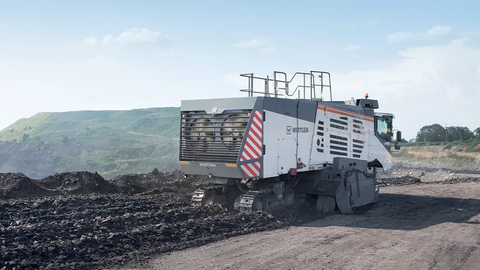 Wirtgen AutoPilot Revolutionizes Concrete Slipform Paving - image 3