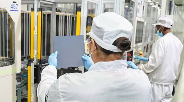 US Solar Cell Factory Marks New Era in Domestic Manufacturing