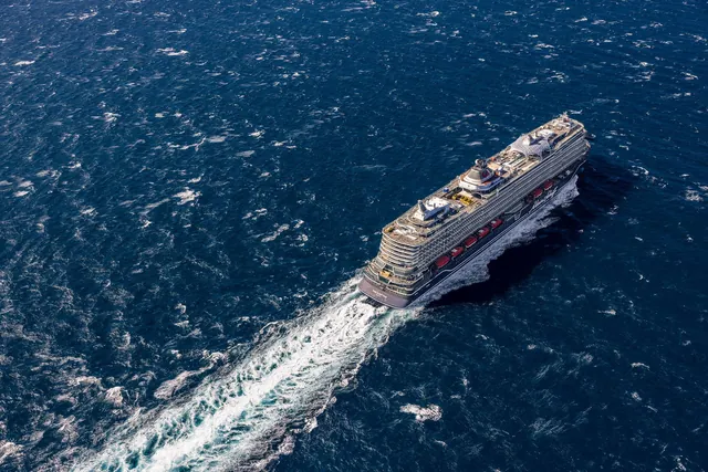 LNG-Powered Cruise Ship Revolutionizes Sustainability
