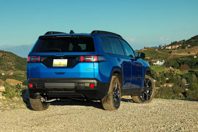 Jeep Revives Classic Compact SUV with Refreshed Look and Hybrid Powertrain