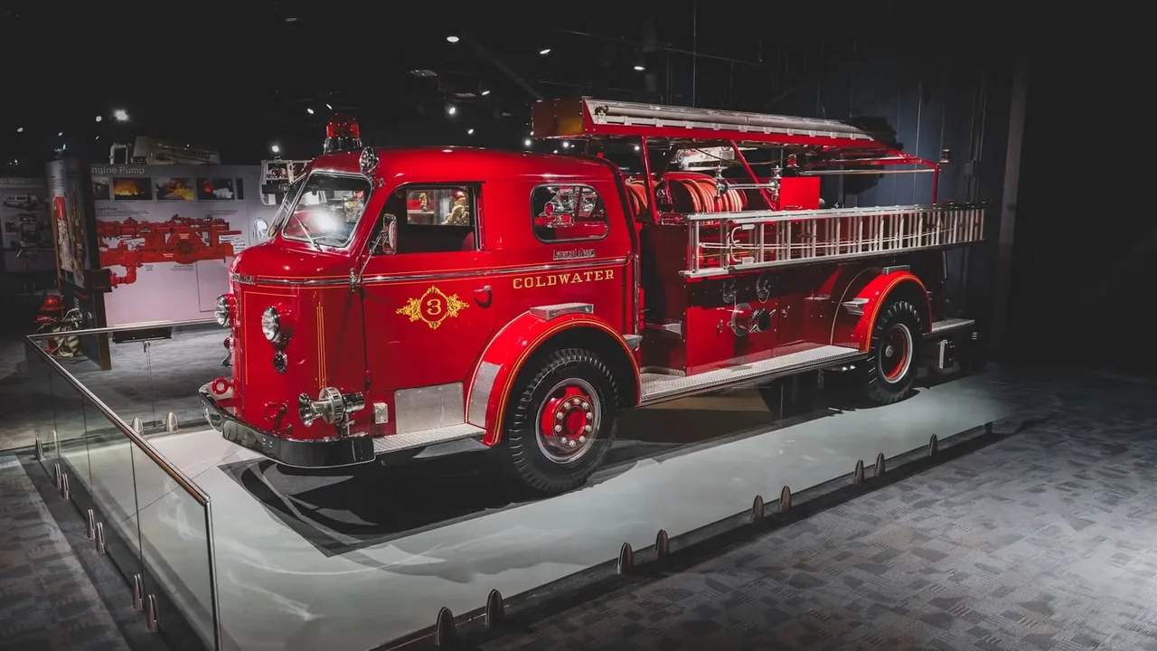 Vintage Fire Trucks Up for Auction with No Reserve