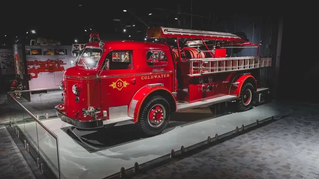 Vintage Fire Trucks Up for Auction with No Reserve