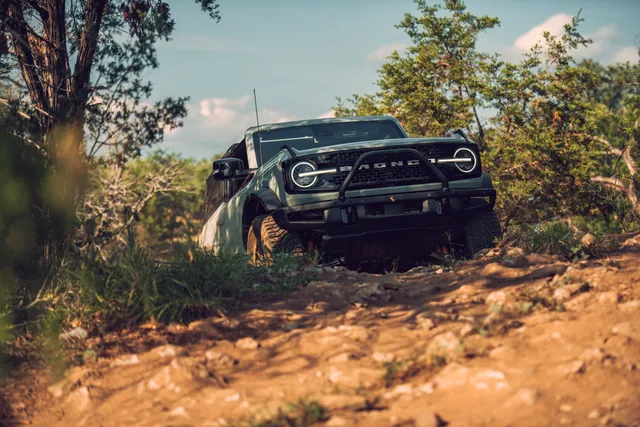 Lincoln Mulls Ford Bronco-Based SUV to Take on G-Wagen