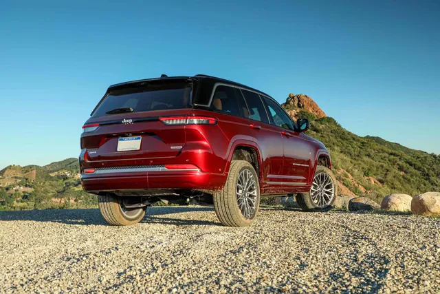 Jeep's New Powerhouse: The 2026 Grand Cherokee