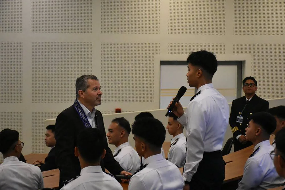 IMO Secretary-General Visits NYK Training Center