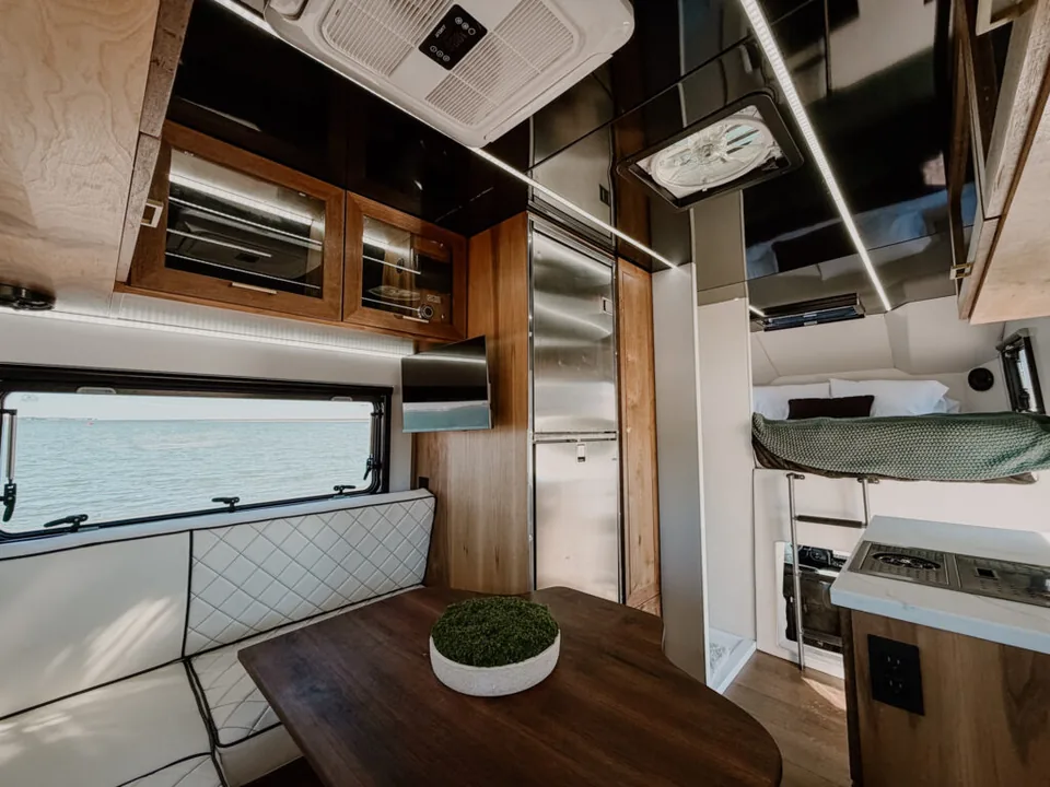 Luxury Off-Road Motorhome Hits the Market - image 3
