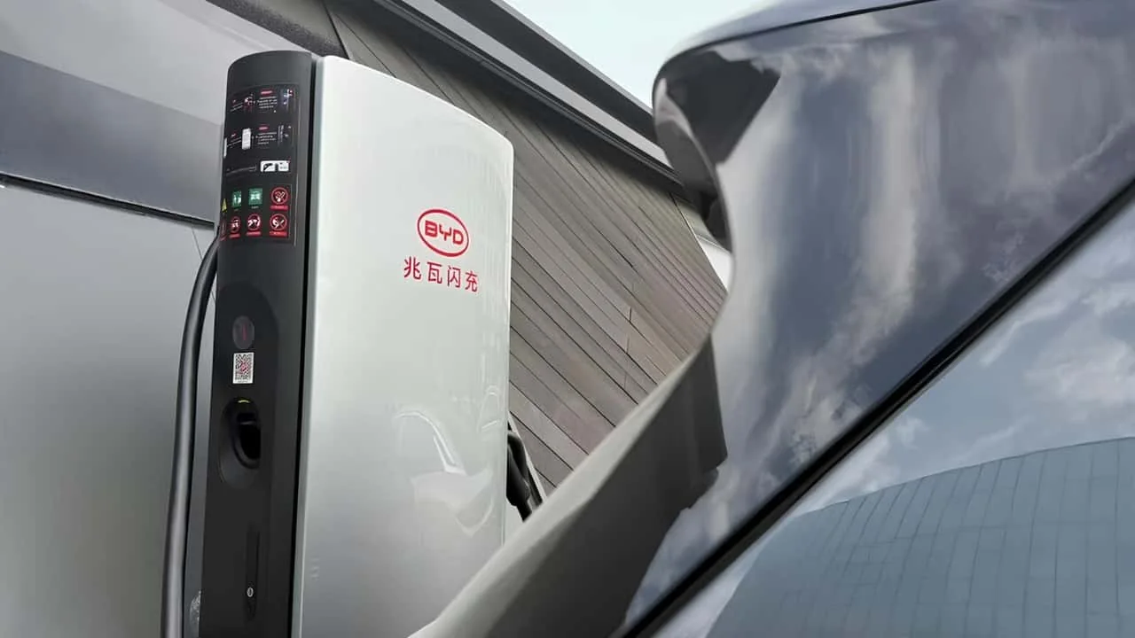 BYD Unveils Next-Generation Megawatt Chargers