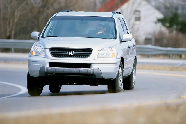 Honda Pilot EX Review: A Game-Changer in the Mid-Size SUV Market